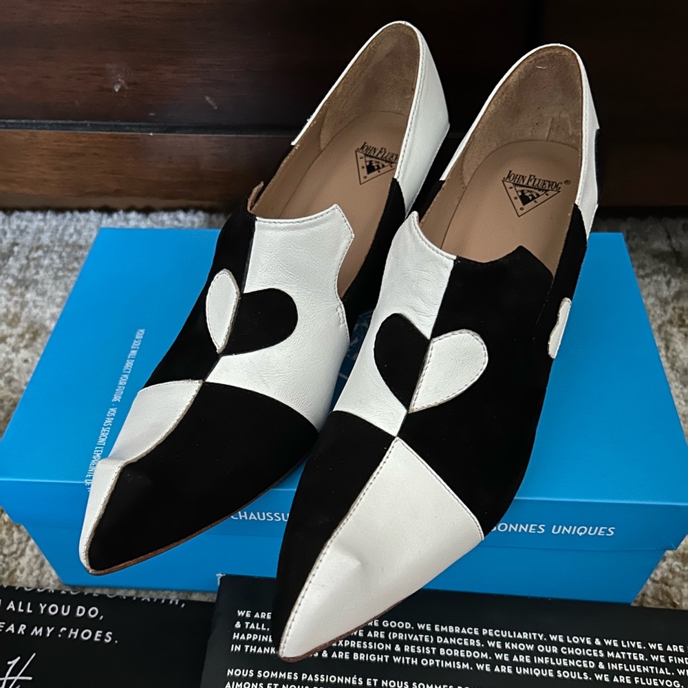 NIB Fluevog Kaija Heart Heeled Loafers - Picture 2 of 8